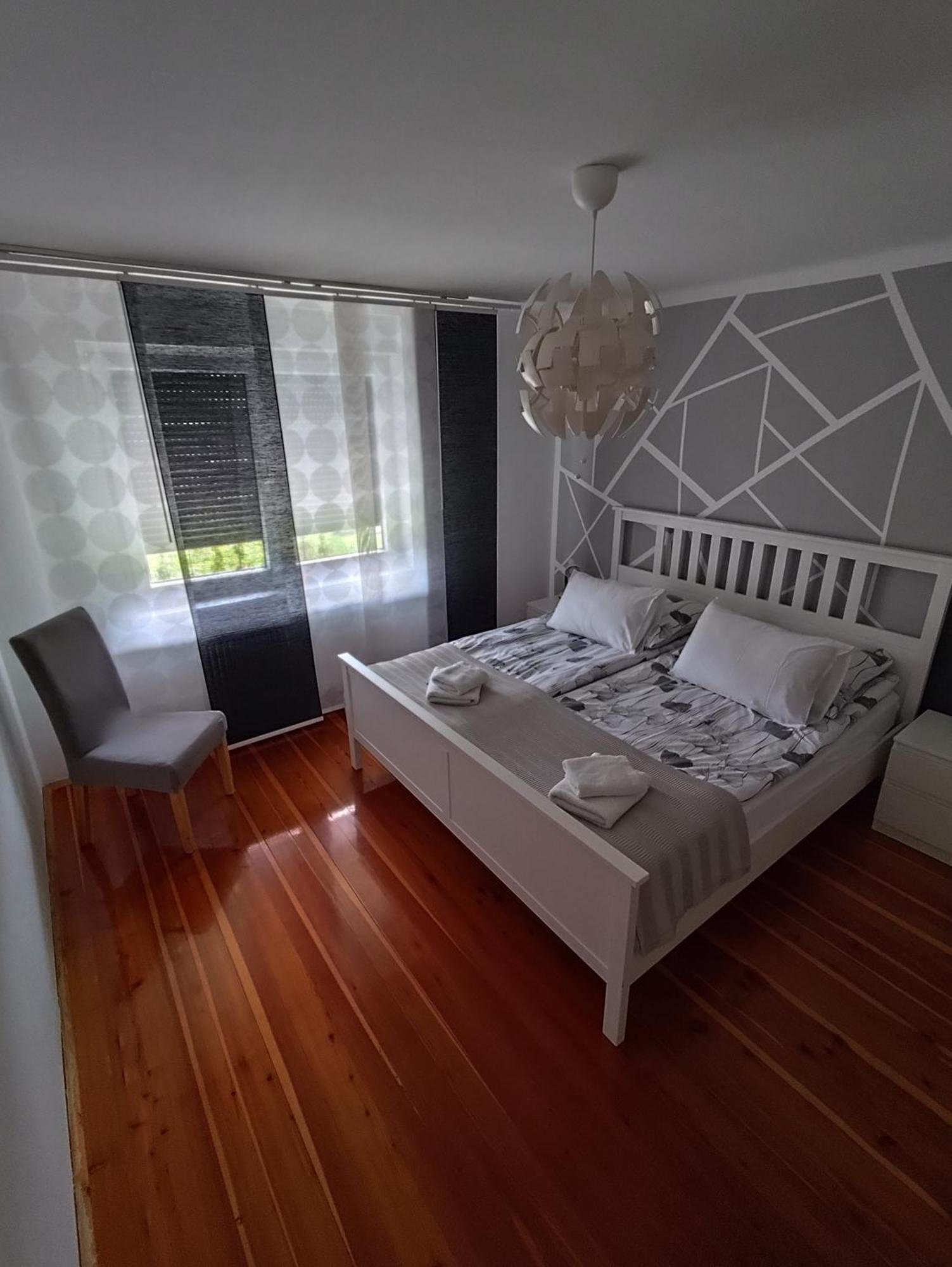 בלד Apartments Justin מראה חיצוני תמונה